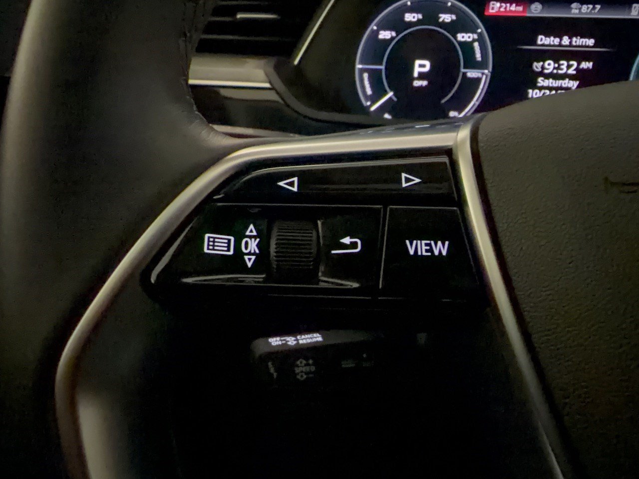 Certified 2024 Audi Q8 e-tron Premium Plus AWD/4WD image 18