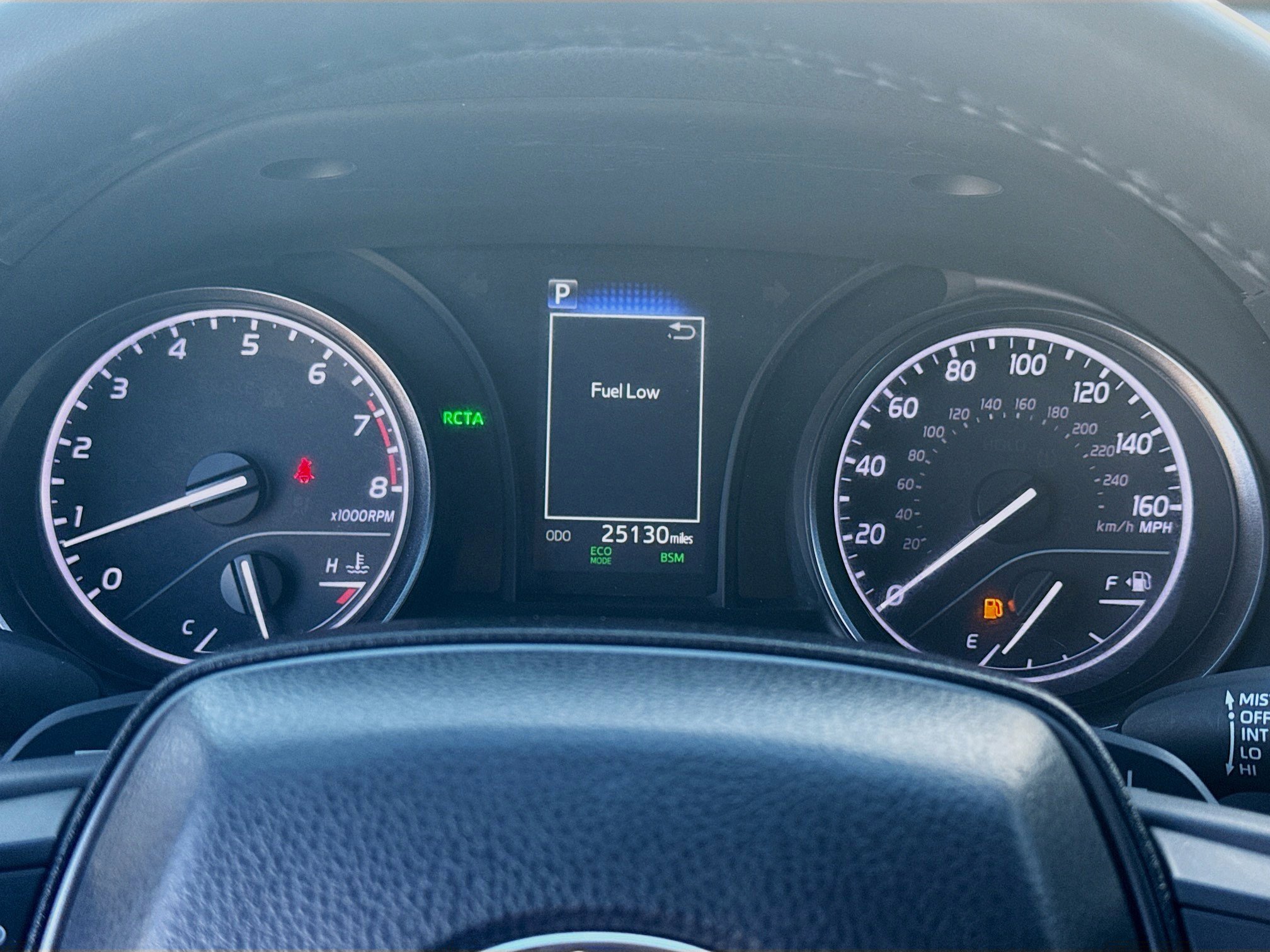 Used 2024 Toyota Camry SE w/ Convenience Package image 11