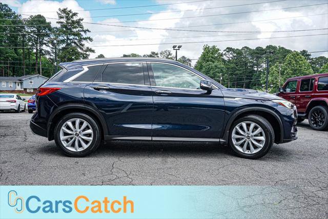 Used 2019 INFINITI QX50 Essential w/ Premium Heat Package FWD image 2