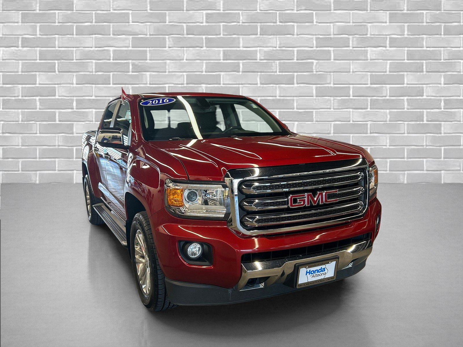 Used 2016 GMC Canyon SLT image 7