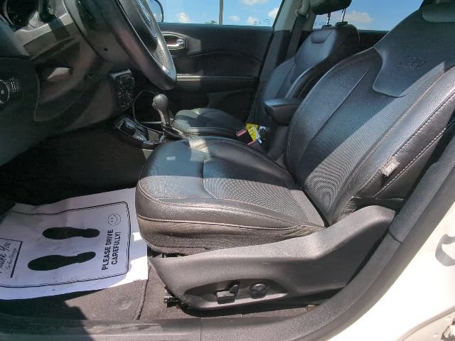 Certified 2018 Jeep Compass Limited AWD/4WD image 10
