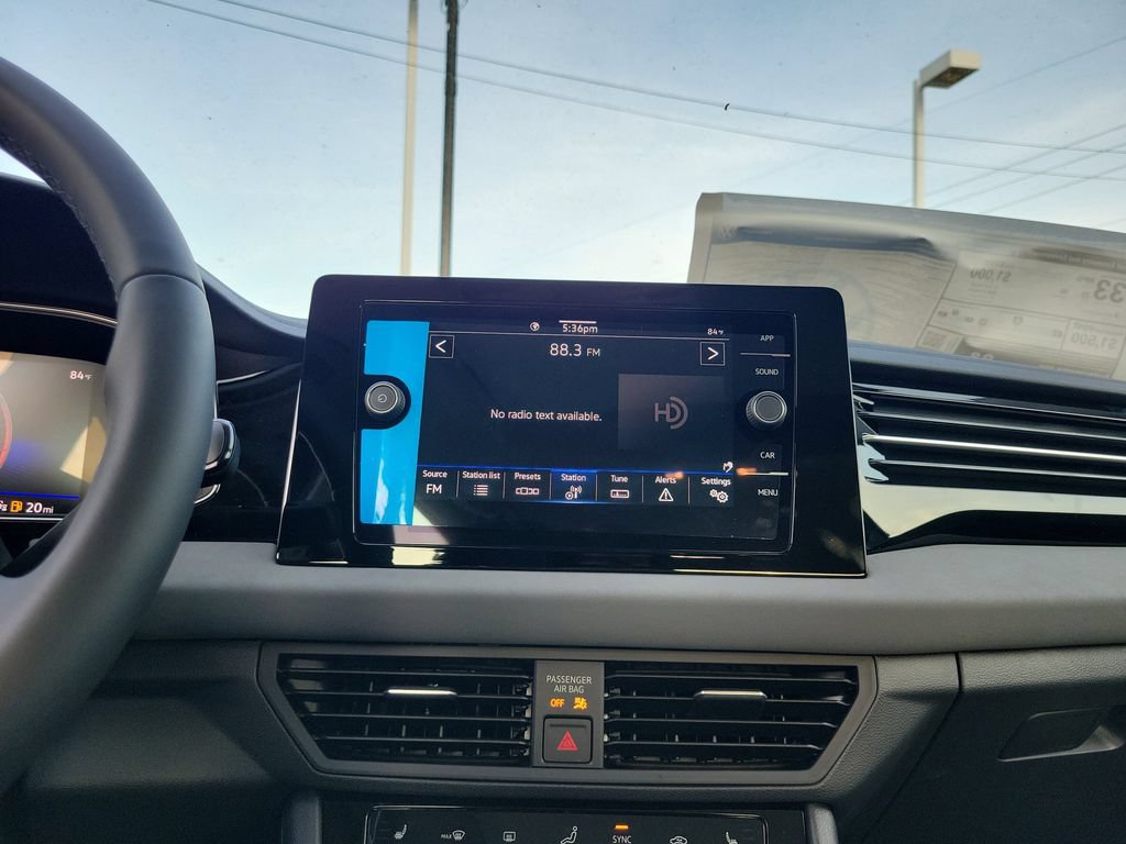 New 2026 Volkswagen Jetta SE FWD image 13