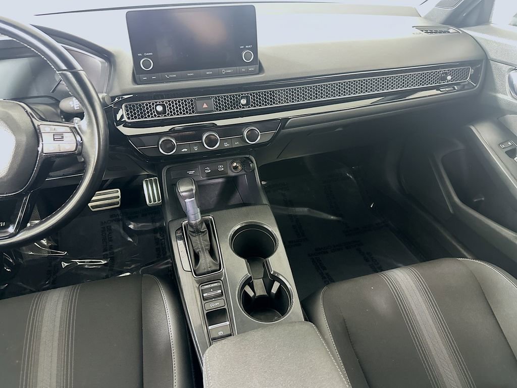 Used 2025 Honda Civic Sport image 19