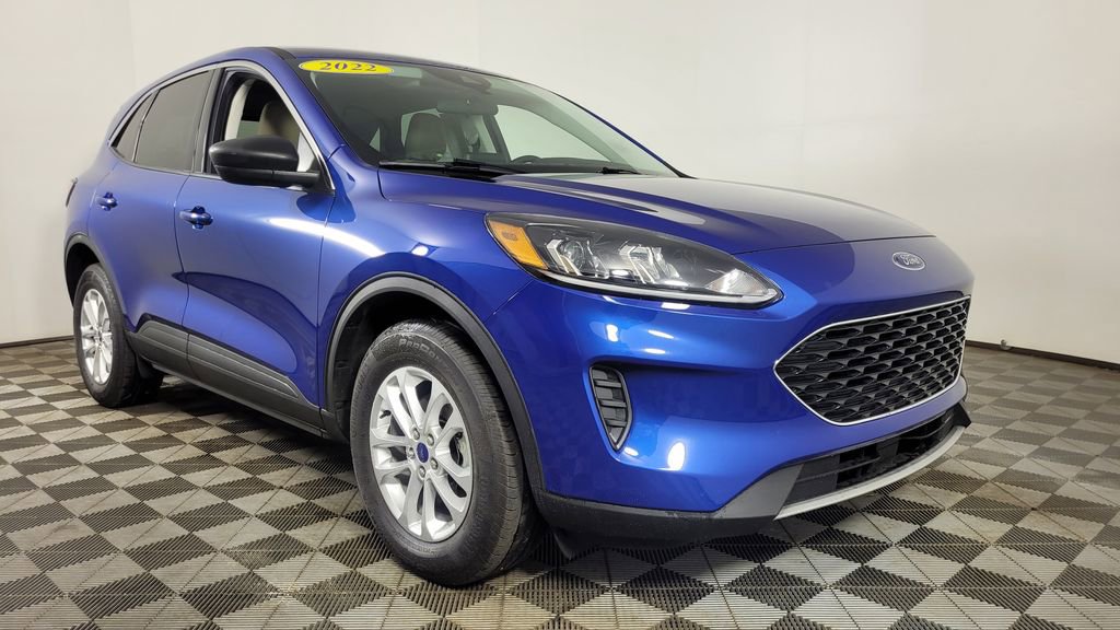 Used 2022 Ford Escape SE w/ Convenience Package