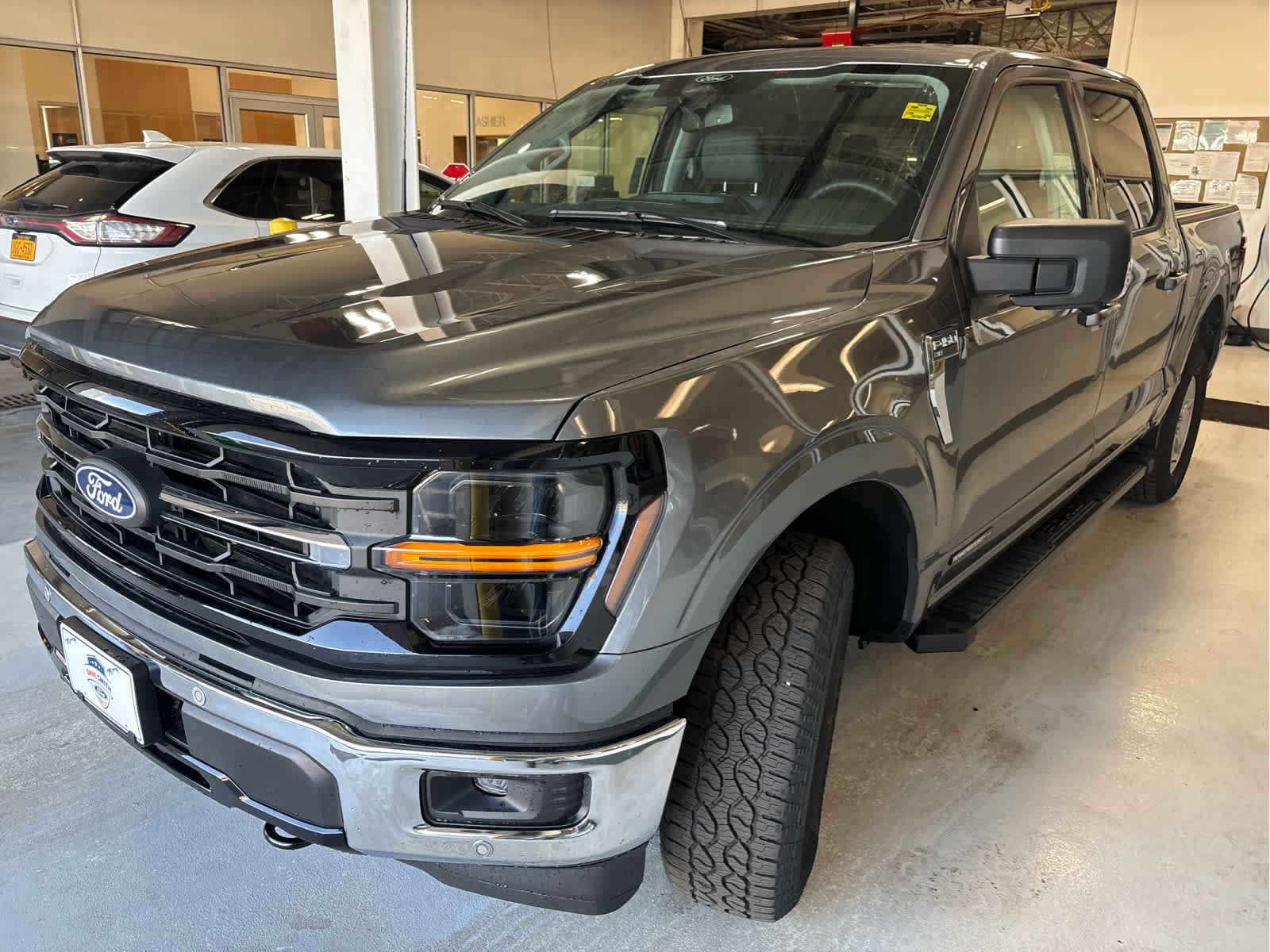 New 2026 Ford F150 XLT w/ Equipment Group 302A MID AWD/4WD image 4