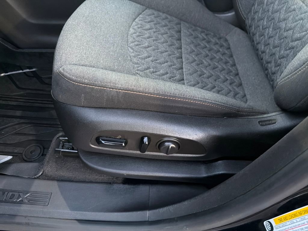 Used 2022 Chevrolet Equinox LT image 13