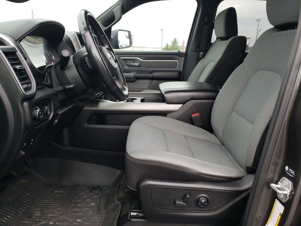 Used 2021 RAM 1500 Big Horn AWD/4WD image 10