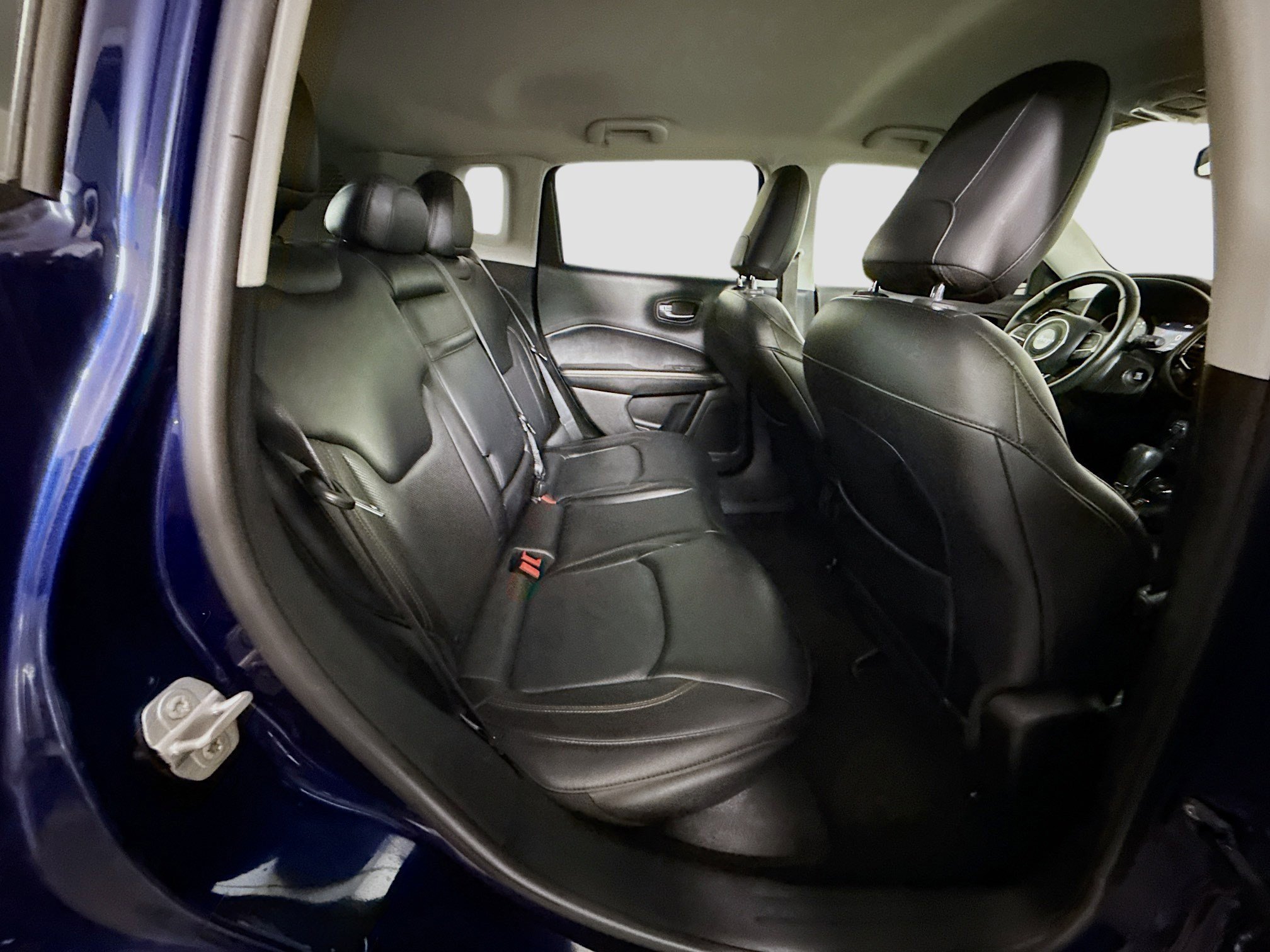 Used 2018 Jeep Compass Limited w/ Navigation Group image 27