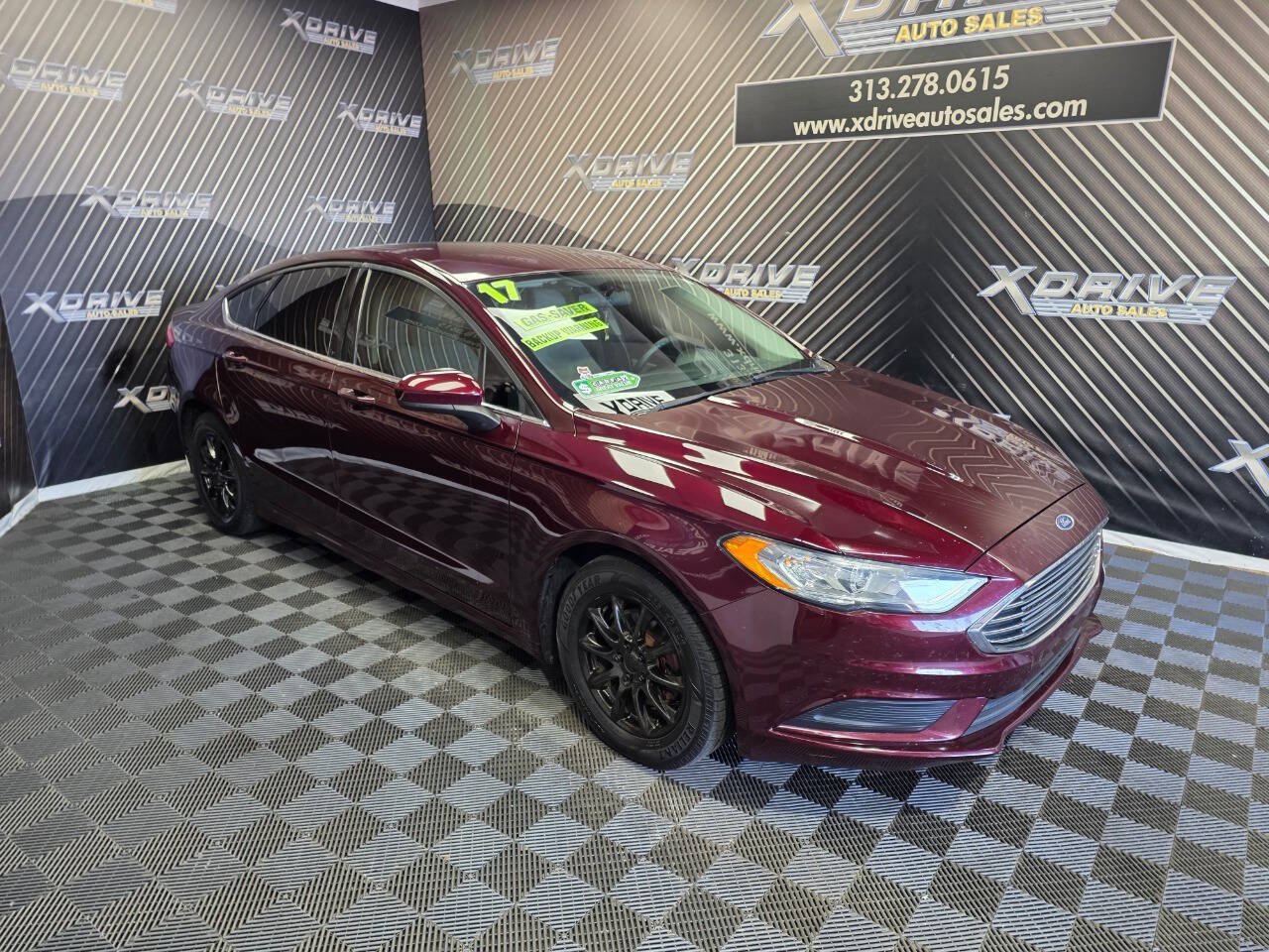 Used 2017 Ford Fusion S FWD image 8