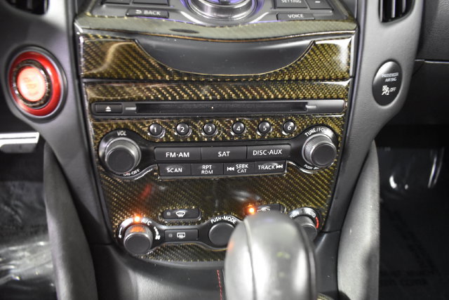 Used 2019 Nissan 370Z NISMO RWD image 25
