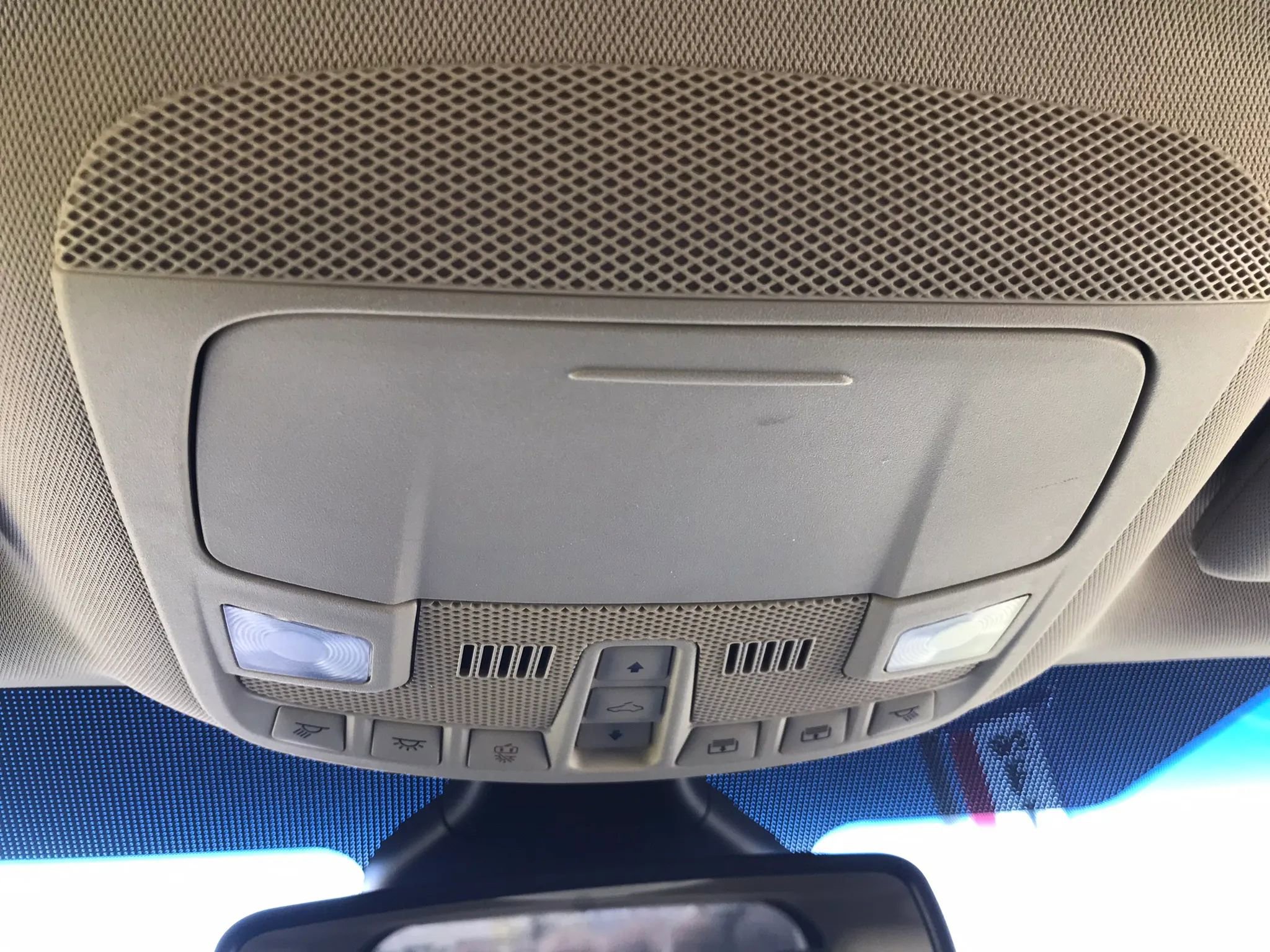 Used 2020 Ford Edge SEL w/ Cold Weather Package image 36