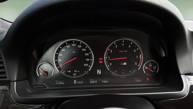 Used 2016 BMW M5 RWD image 13