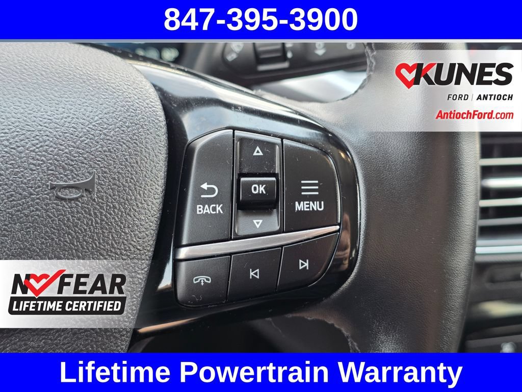 Certified 2025 Ford Escape Platinum AWD/4WD image 40
