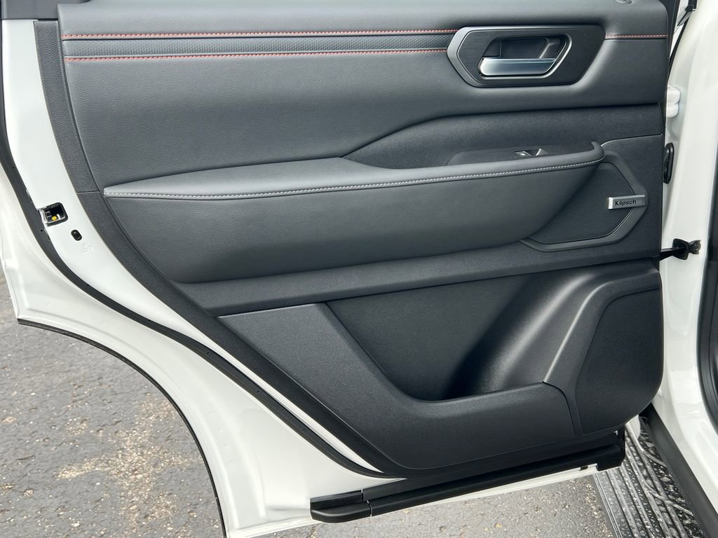 New 2026 Nissan Armada PRO-4X w/ Captain's Chari Seat Package image 39