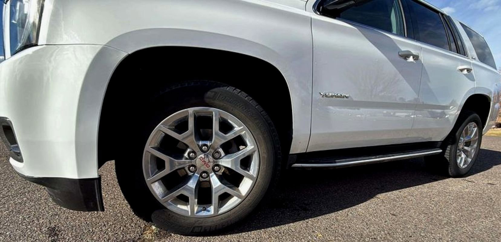 Used 2017 GMC Yukon SLE w/ SLE Value Package image 21