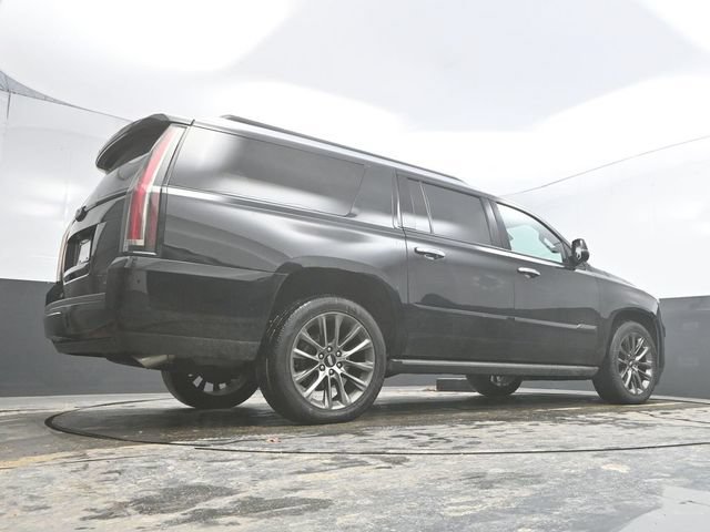 Used 2020 Cadillac Escalade ESV Platinum w/ Escalade Sport Edition AWD/4WD image 56