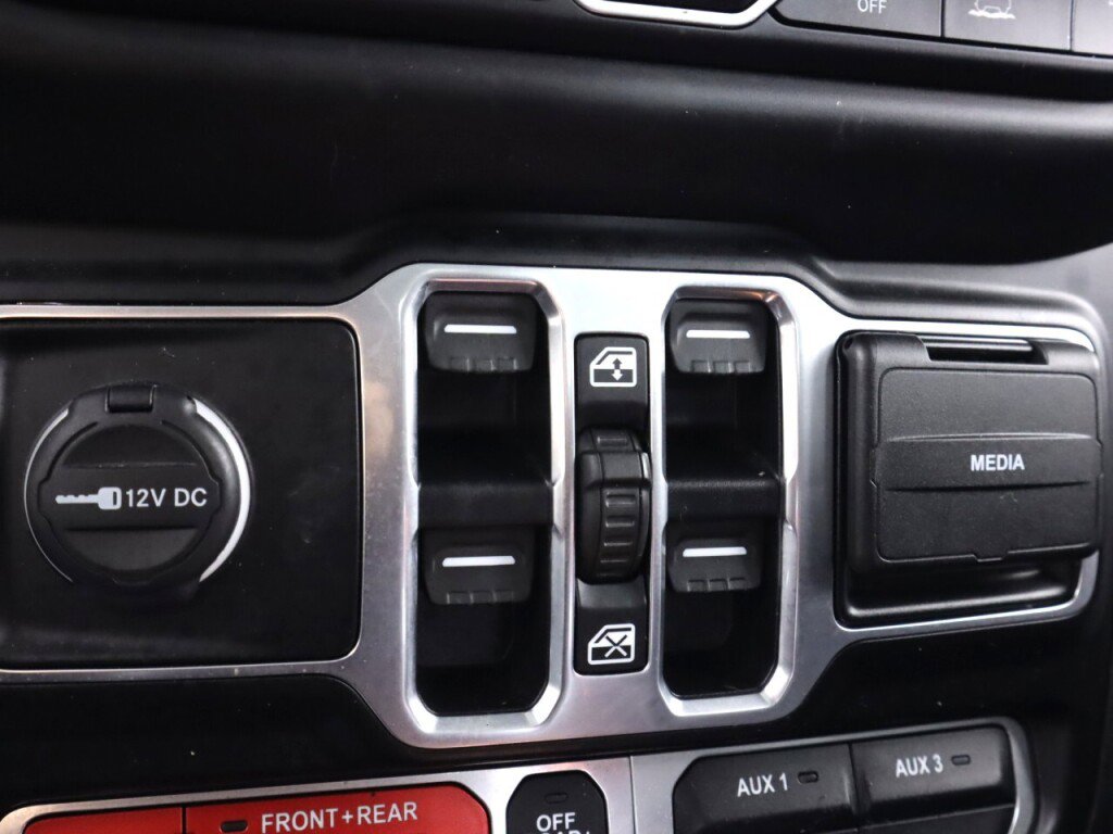 Used 2020 Jeep Gladiator Rubicon AWD/4WD image 23