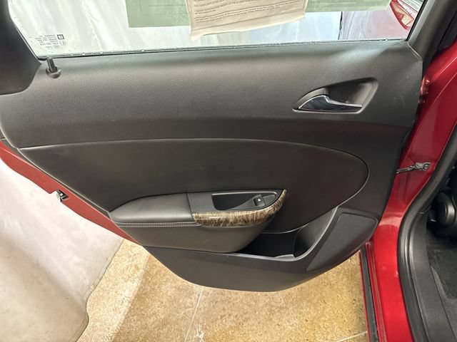 Used 2012 Buick Verano Leather FWD image 22