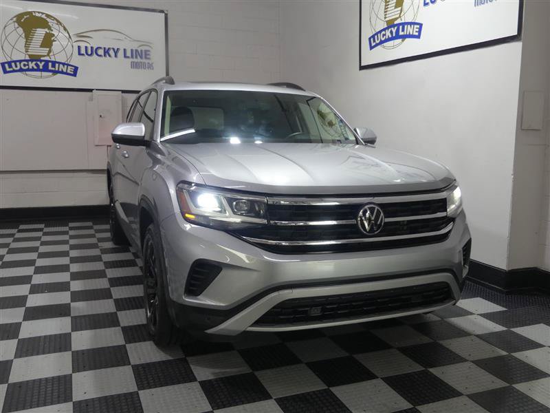 Used 2022 Volkswagen Atlas SE w/ Panoramic Sunroof Package FWD image 5