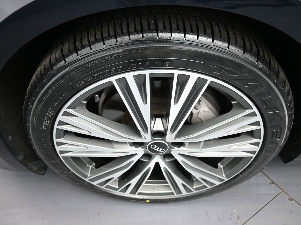 Used 2021 Audi A6 2.0T Premium w/ Convenience Package image 14