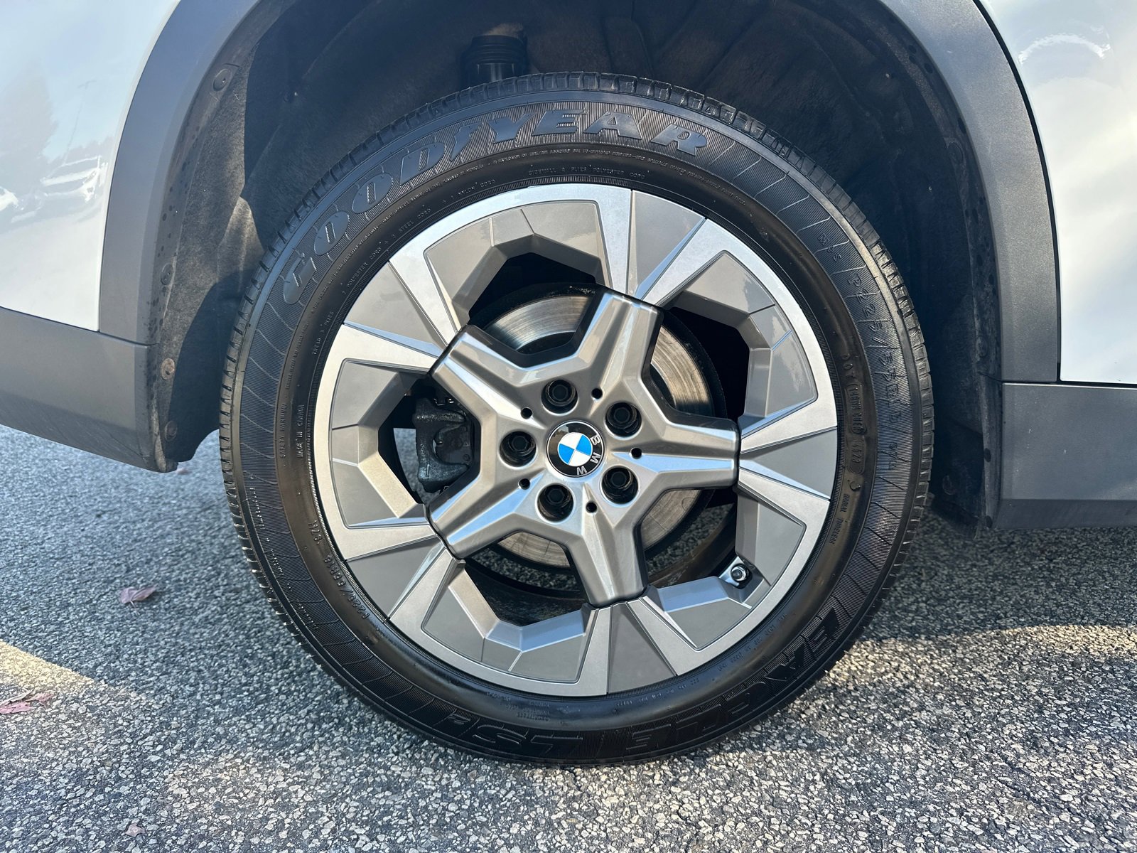 Used 2023 BMW X1 xDrive28i image 17