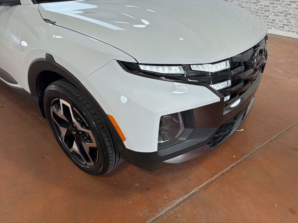 Certified 2022 Hyundai Santa Cruz Limited w/ Cargo Package image 9