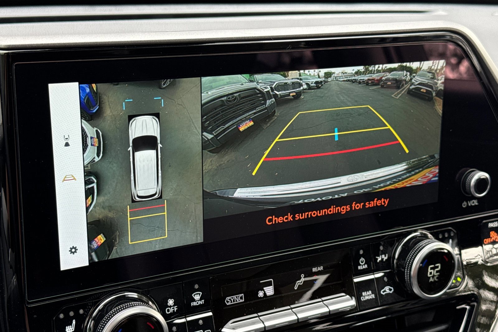 New 2025 Toyota Highlander Limited image 24