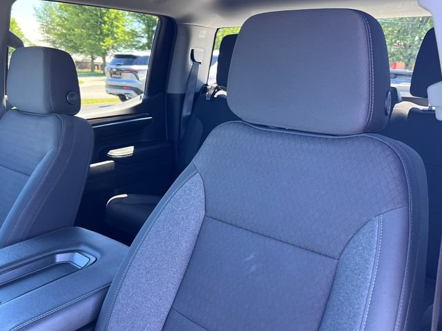Used 2024 Chevrolet Silverado 1500 LT AWD/4WD image 14