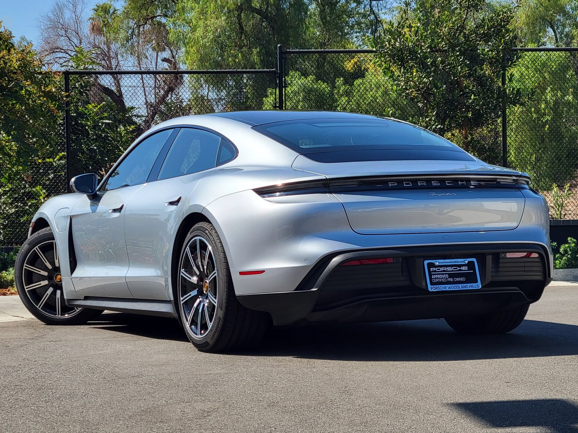 Certified 2021 Porsche Taycan RWD image 3