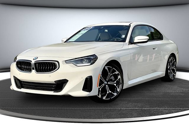 Used 2025 BMW 230i Coupe w/ M Sport Package