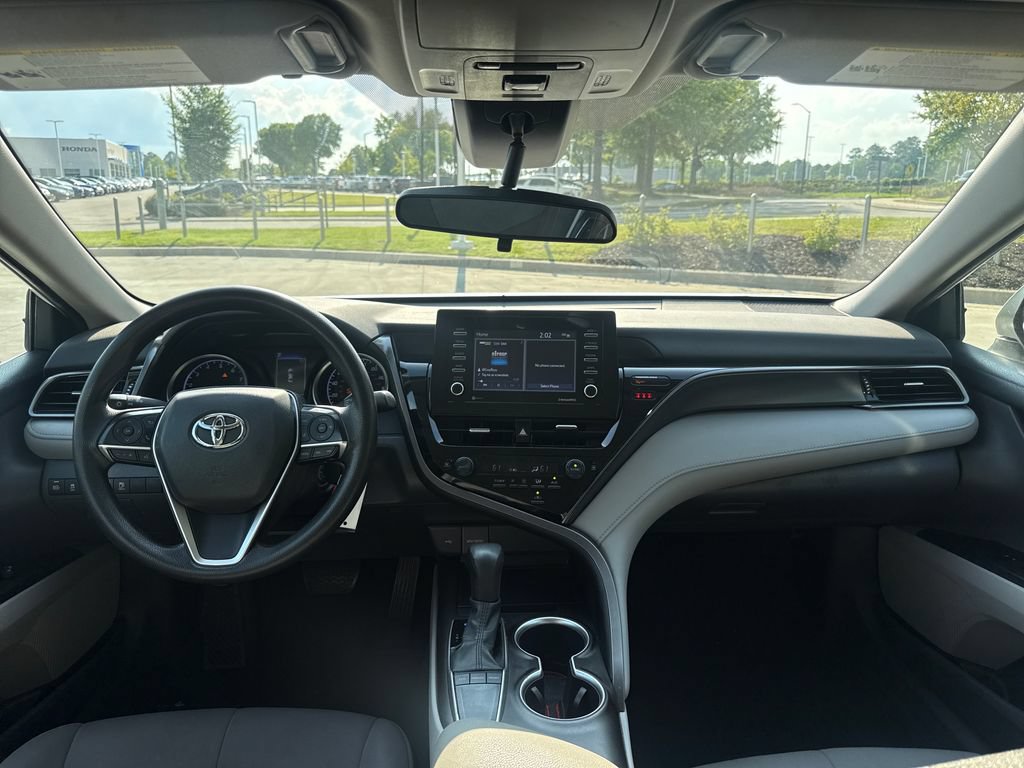 Used 2023 Toyota Camry LE FWD image 16