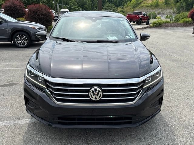 Used 2022 Volkswagen Passat 2.0T SE FWD image 8