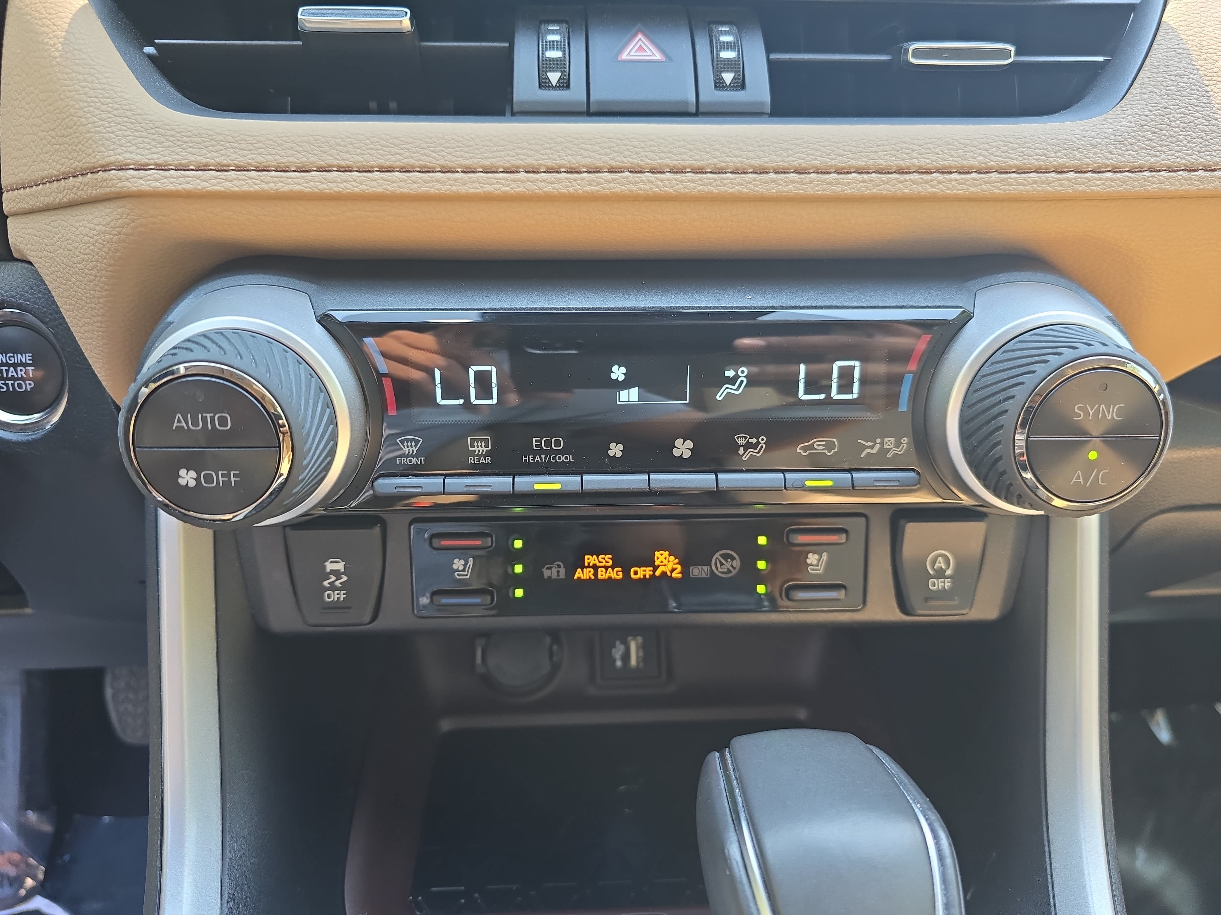 Used 2024 Toyota RAV4 Limited w/ Advanced Technology Package FWD image 25
