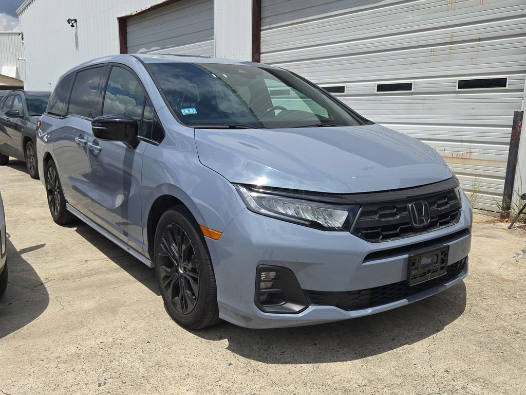 Used 2025 Honda Odyssey Sport-L image 3