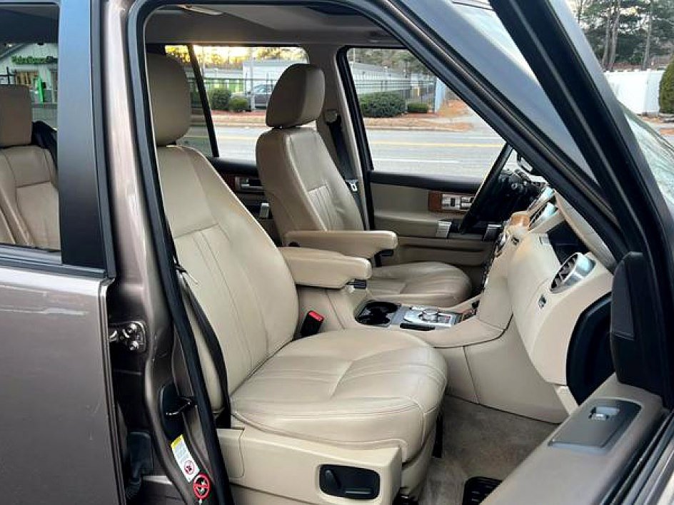 Used 2016 Land Rover LR4 HSE image 15