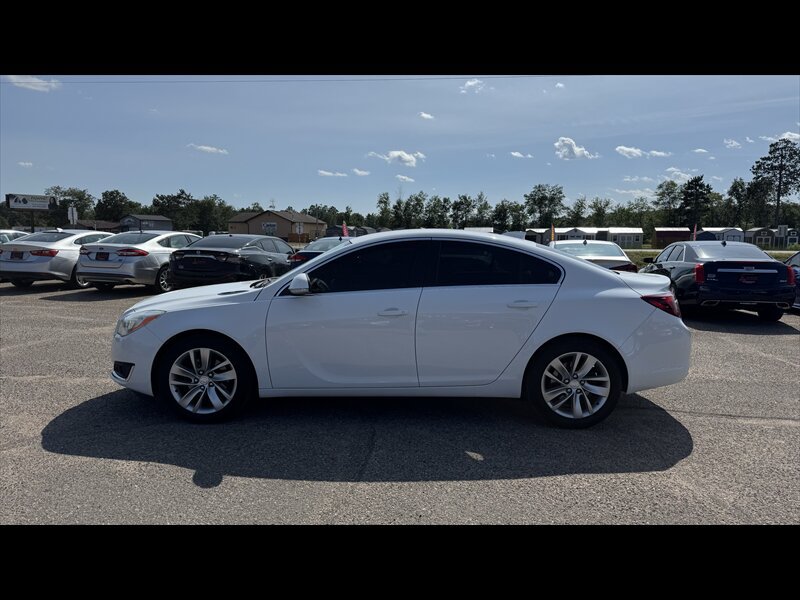 Used 2016 Buick Regal FWD image 9