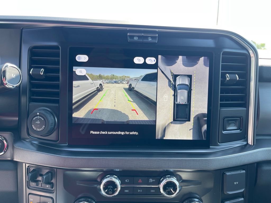 New 2026 Ford F250 Platinum AWD/4WD image 4