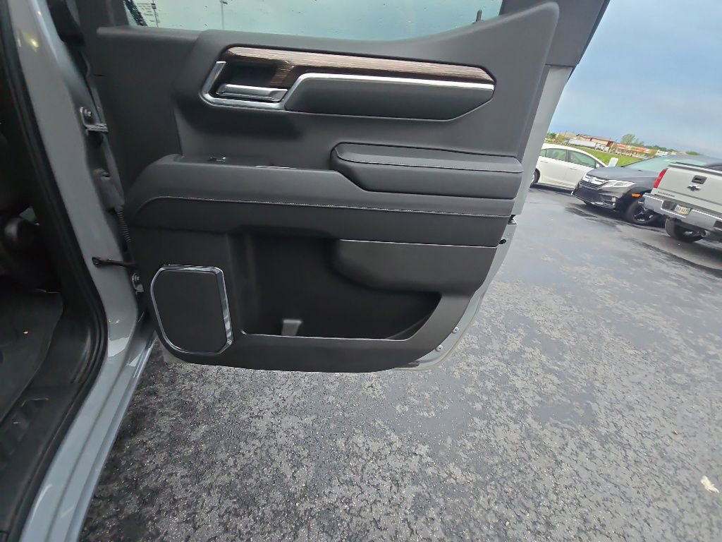 Used 2024 GMC Sierra 1500 Elevation AWD/4WD image 30