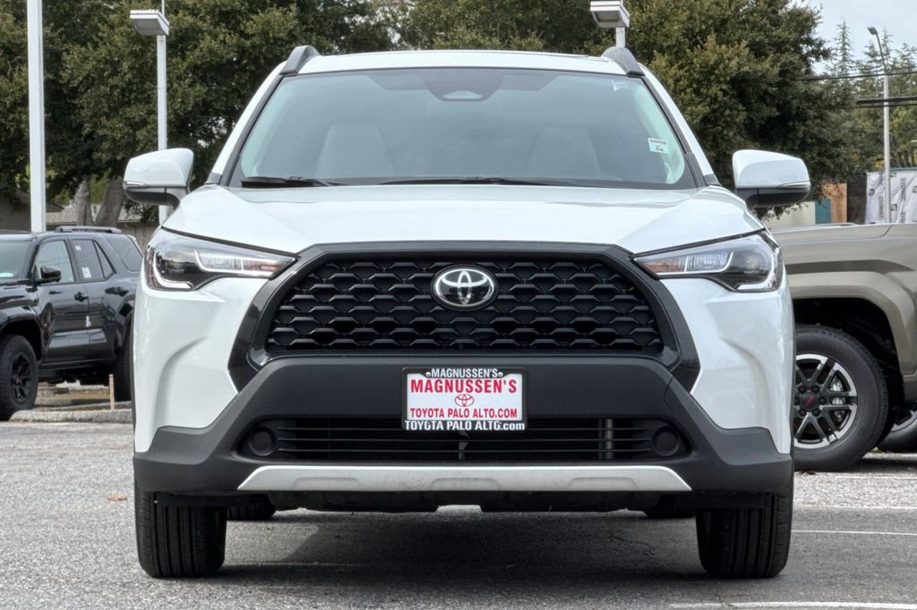 Certified 2024 Toyota Corolla Cross LE w/ Moonroof Package image 8