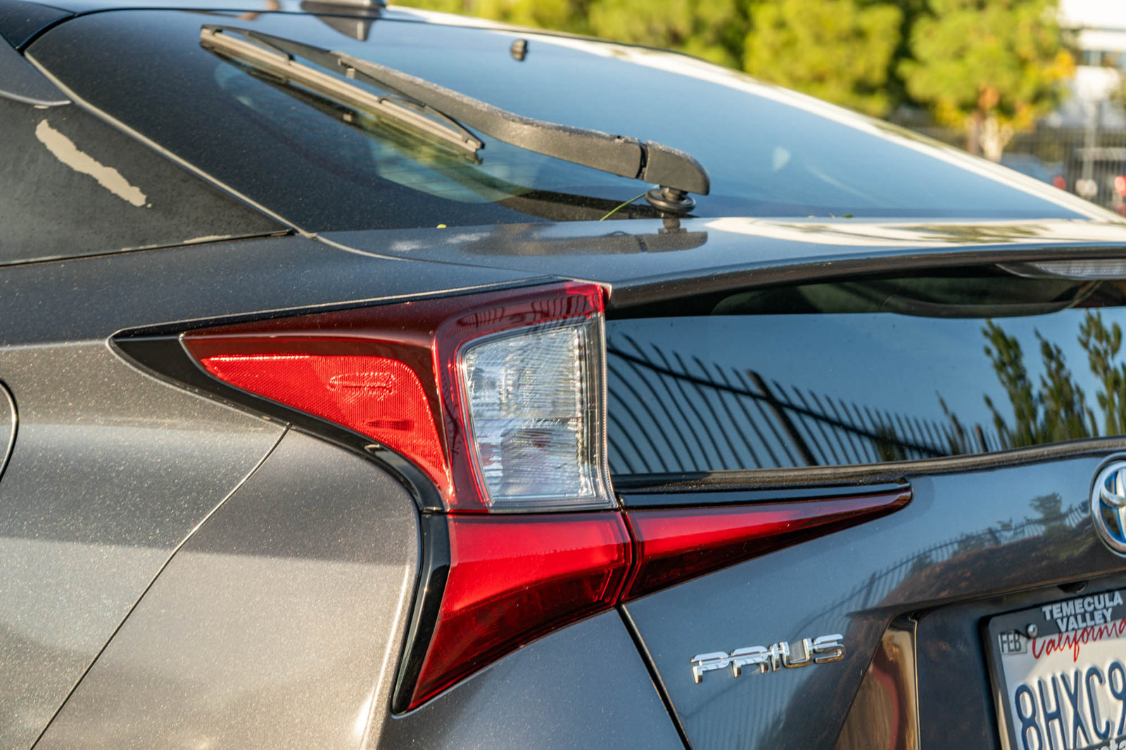 Used 2019 Toyota Prius LE w/ Carpet Mat Package FWD image 7