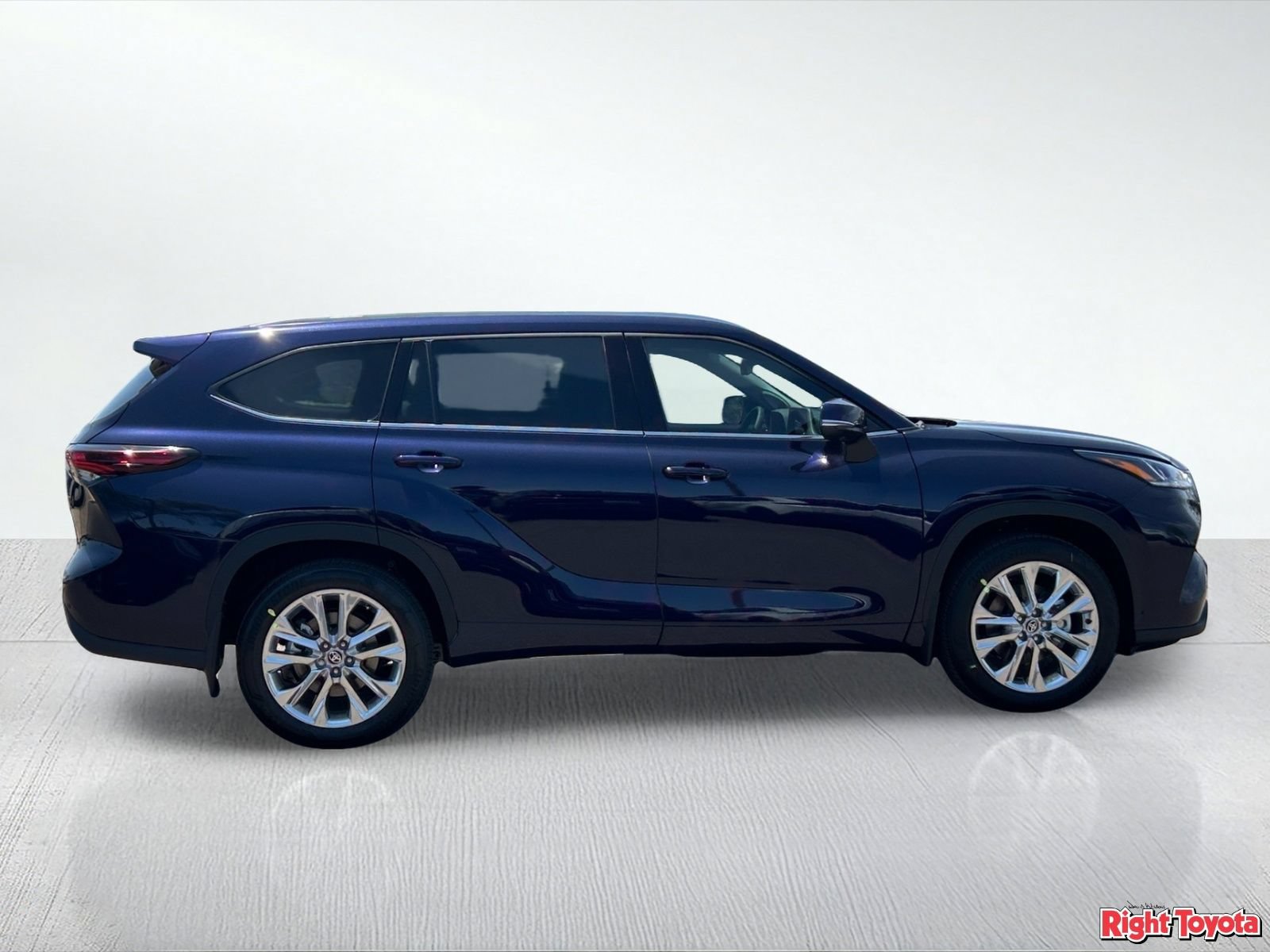 New 2026 Toyota Highlander Limited AWD/4WD image 7