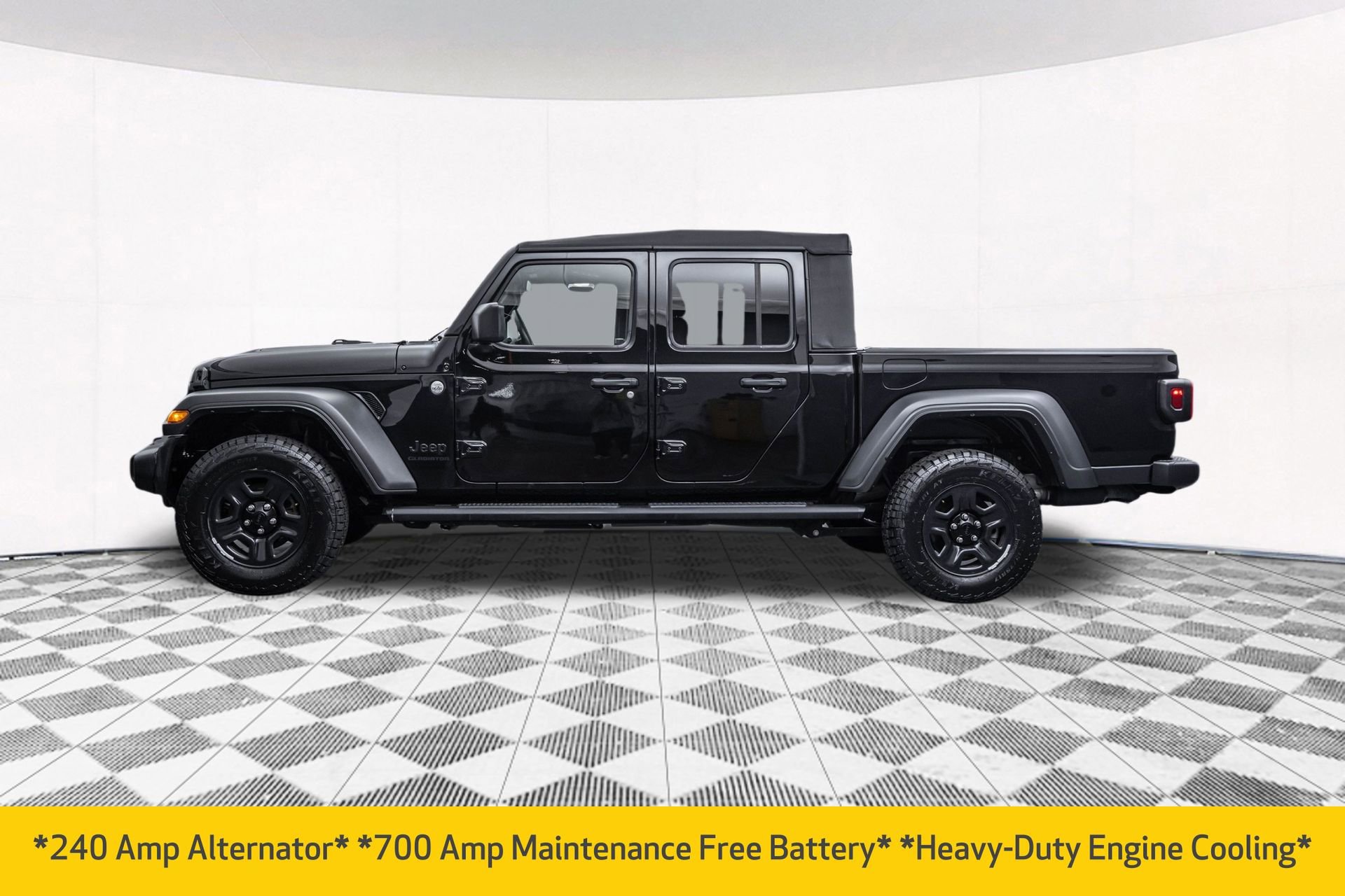 Used 2021 Jeep Gladiator Sport image 8