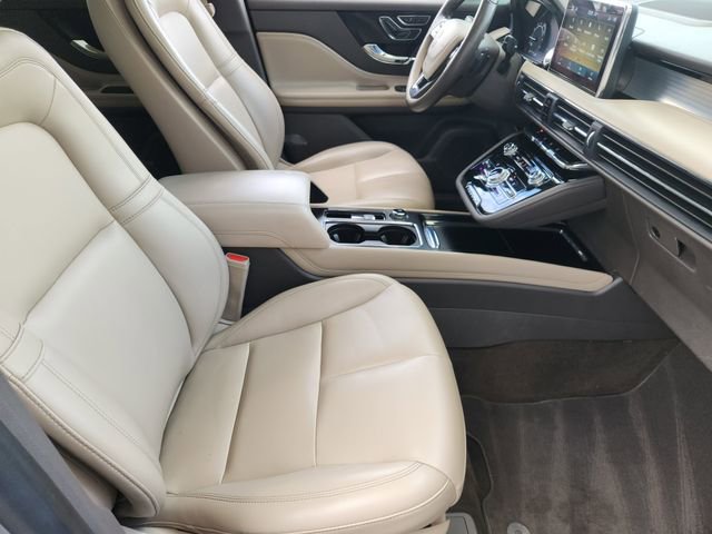 Used 2021 Lincoln Corsair FWD image 10