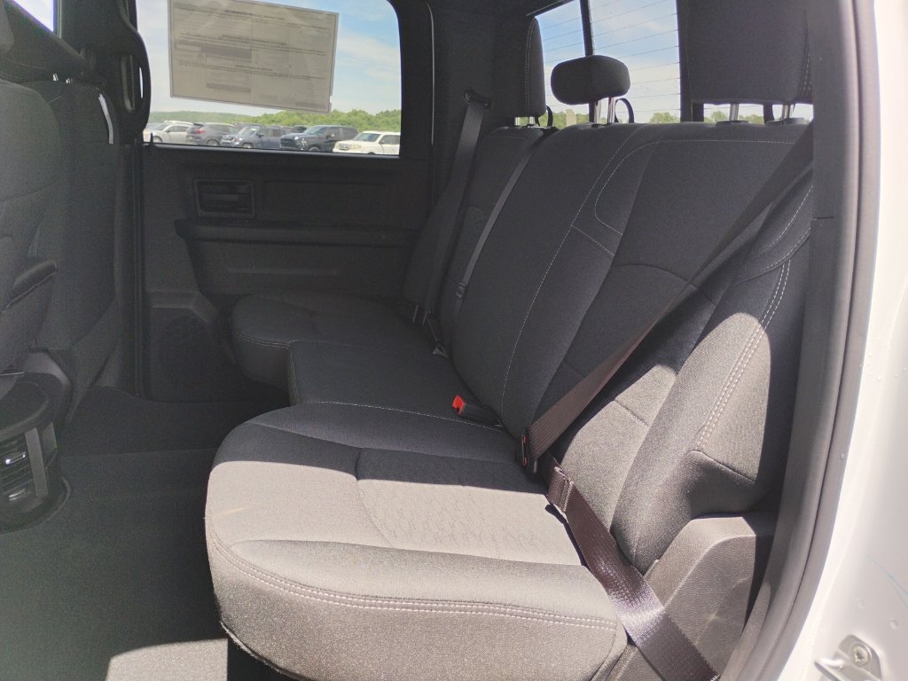 New 2026 RAM 2500 Tradesman AWD/4WD image 17