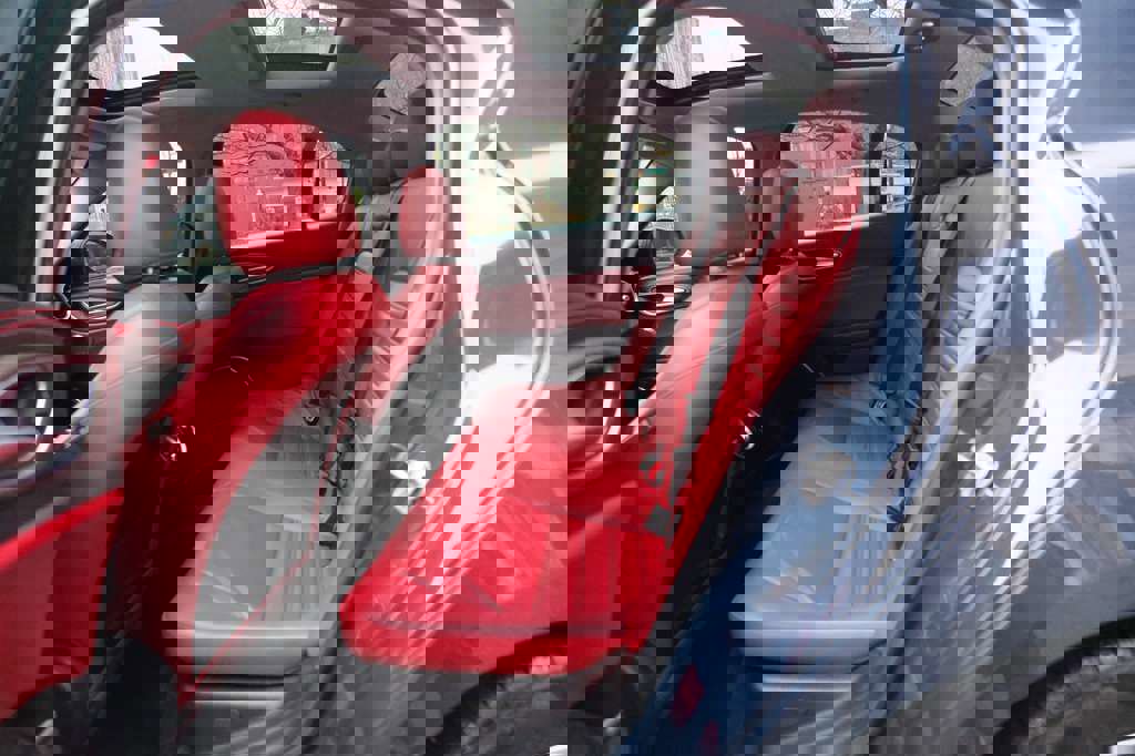 Used 2019 Alfa Romeo Giulia Ti w/ Quick Order Package 22Z Lusso image 20