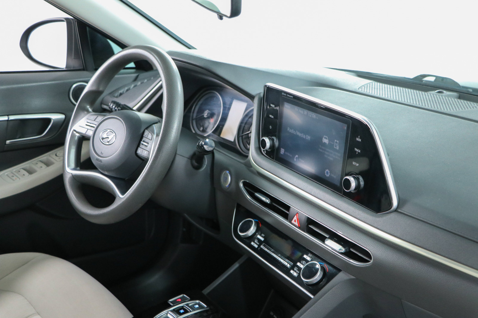 Used 2022 Hyundai Sonata SEL w/ Cargo Package FWD image 25