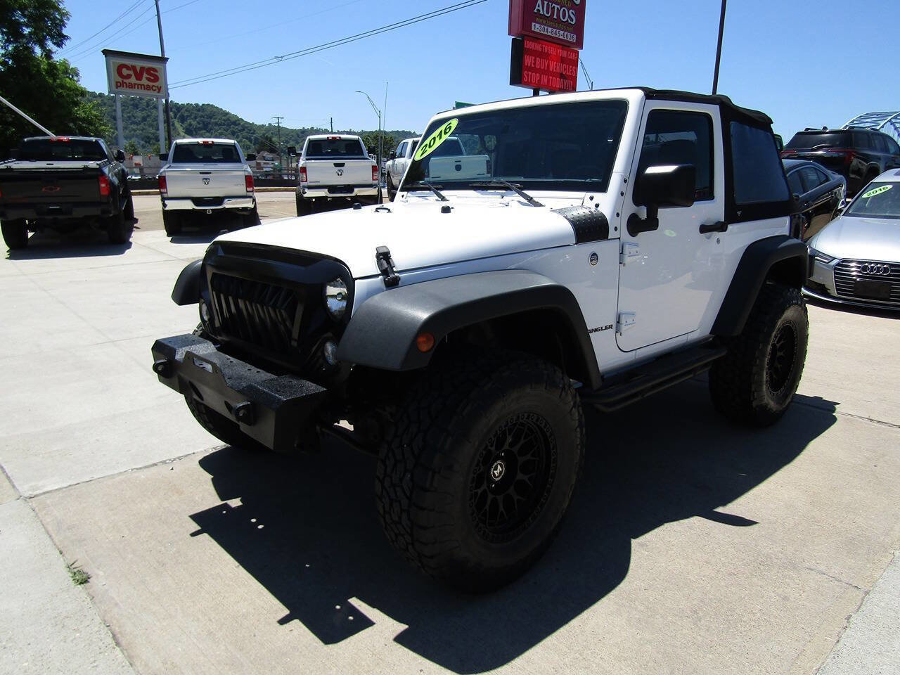 Used 2016 Jeep Wrangler Rubicon w/ Connectivity Group