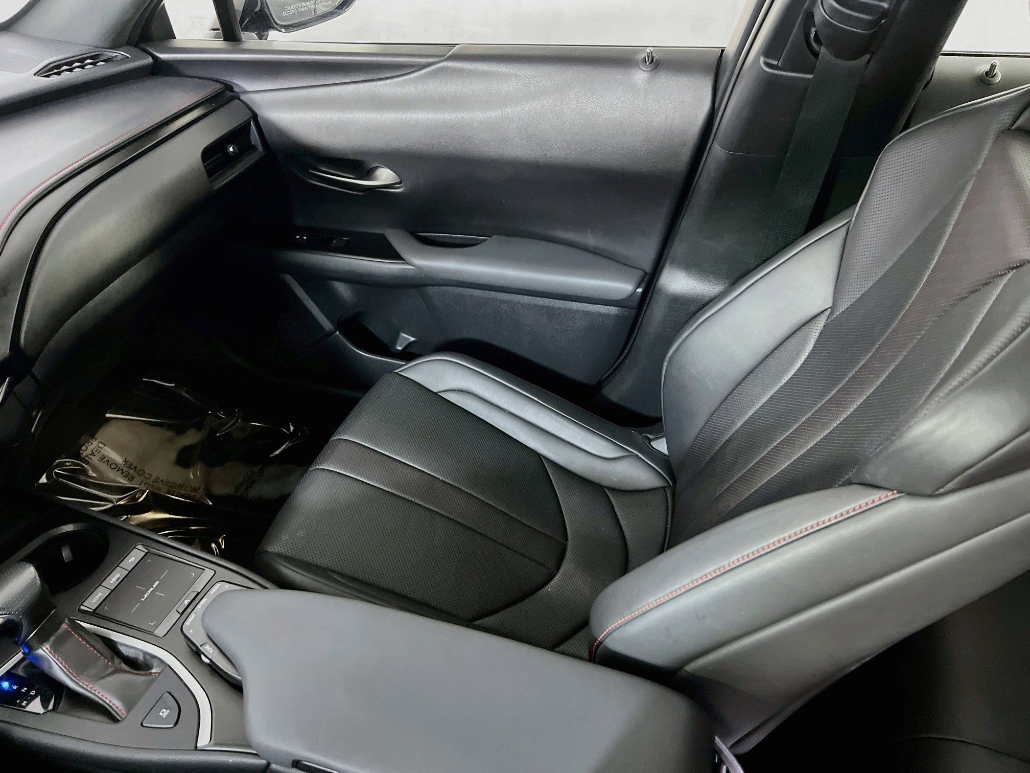 Used 2019 Lexus UX 200 F Sport w/ F Sport Premium Package FWD image 23