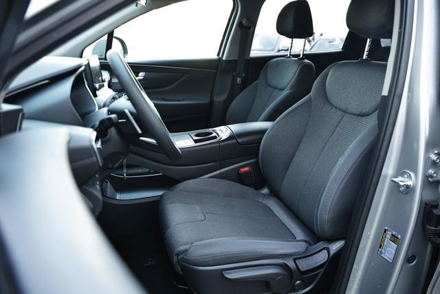 Used 2023 Hyundai Santa Fe SE image 18