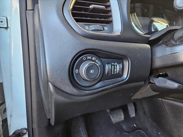 Used 2019 Jeep Renegade Limited w/ Quick Order Package 22P image 9